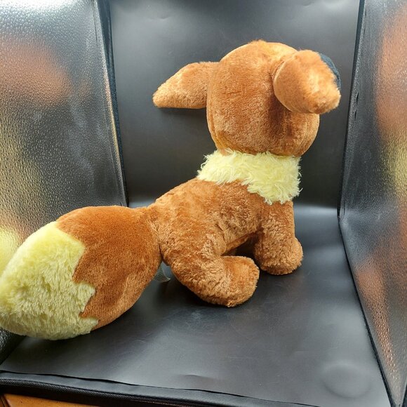 2017 Build A Bear Eevee Pokémon Plush w/ Poke Ball Pajama Outfit - Picture 5 of 11